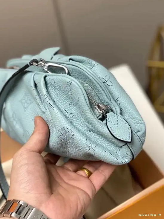 Cheap LOUIS MINI SCALA POUCH VUITTON 0523